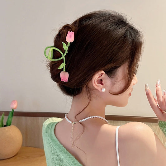 Cute tulip-shaped hair clip 🌷 MERLIÁ