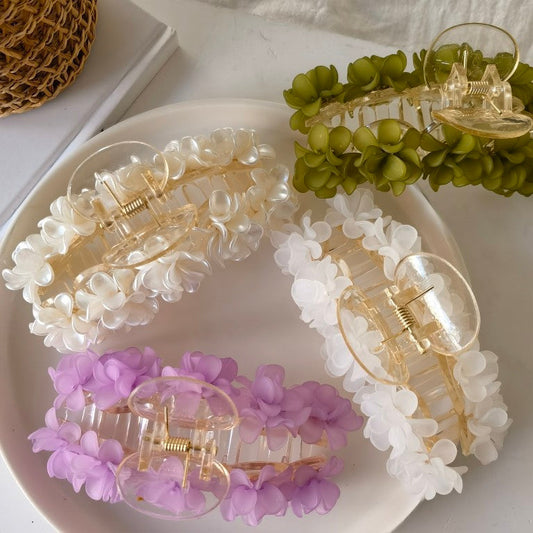 Flower Hair Clip – Pearl Color MERLIÁ