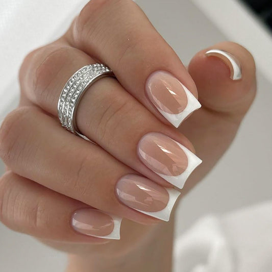 Square French Press-On Nails – Elegant & Fashionable MERLIÁ