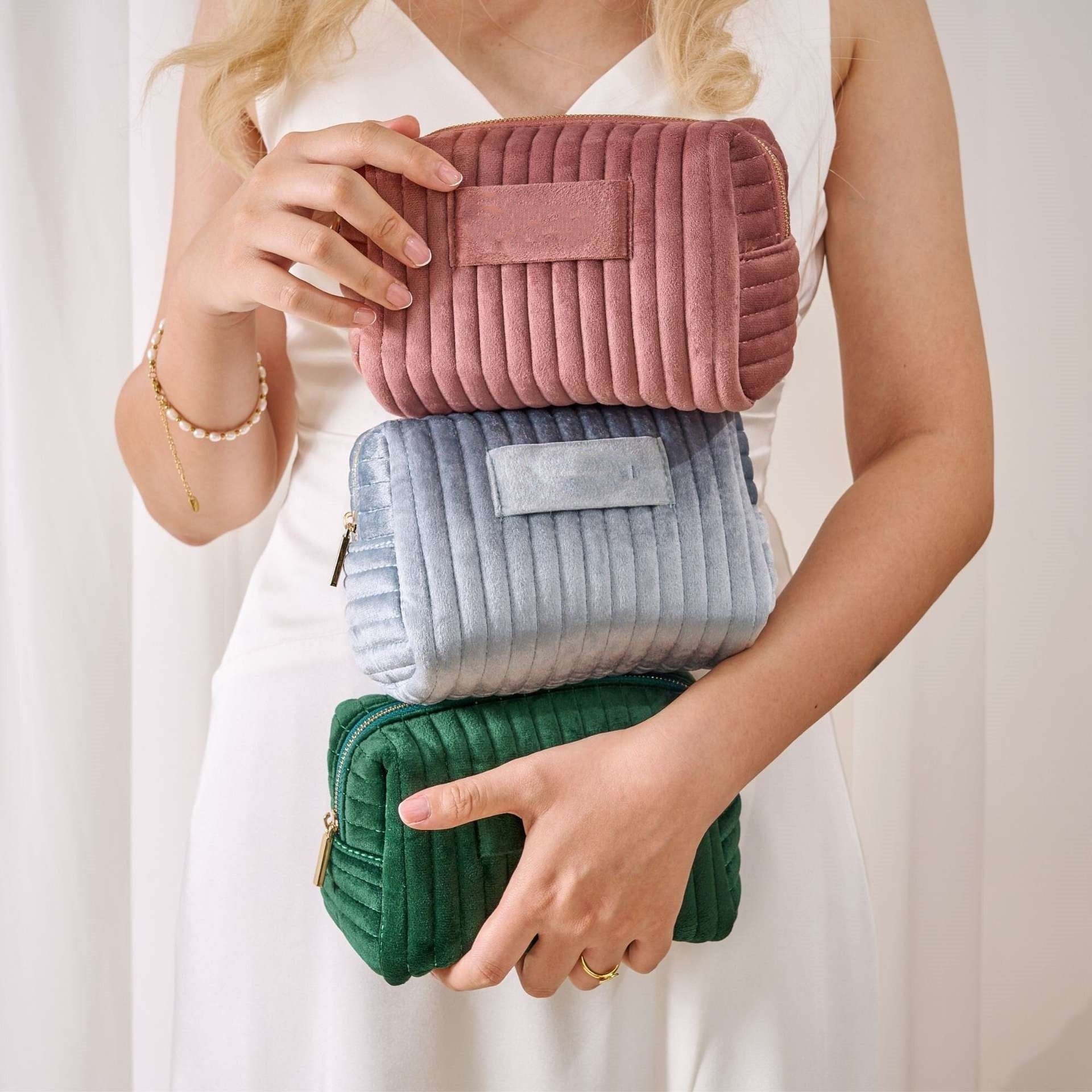 Velvet cosmetic bag MERLIÁ