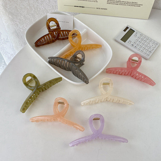 Vintage Curve Hair Claw – Chic & Strong Hold MERLIÁ
